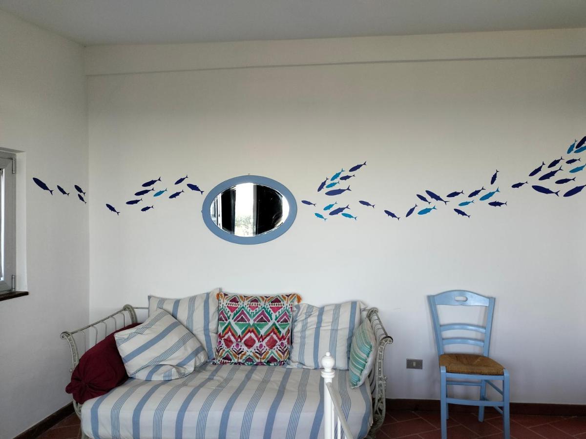 Le Finestre Sul Mare Bed & Breakfast Conversano Exterior photo